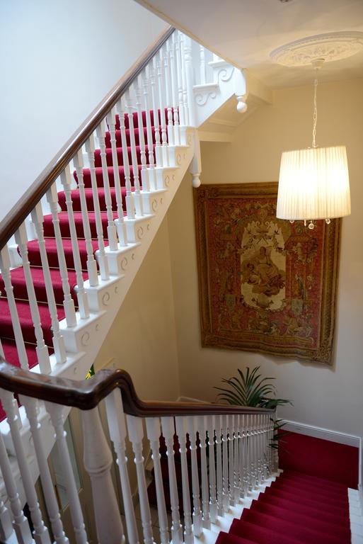 Ashbrook Arms Townhouse And Restaurant Hotell Durrow Exteriör bild