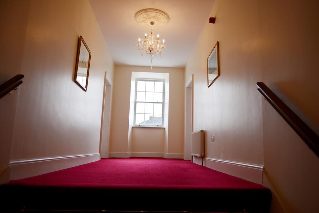 Ashbrook Arms Townhouse And Restaurant Hotell Durrow Exteriör bild